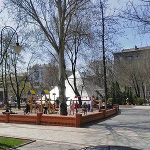 Донецк, Бульвар Пушкина, 28А: фото