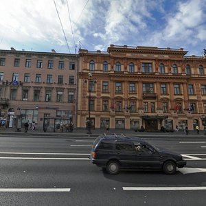 Nevskiy Avenue, 49/2, Saint Petersburg: photo