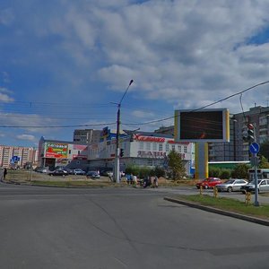 Oktyabrskiy Avenue, 38, Cherepovets: photo
