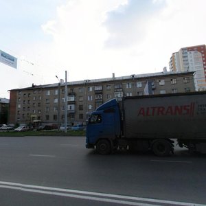 Челябинск, Улица Доватора, 27: фото