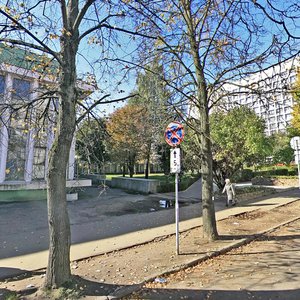Surganava Street, 37к1 ، مينسك: صورة
