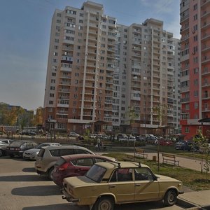 Ulitsa Aleksandra Pokryshkina, 4/9, : foto