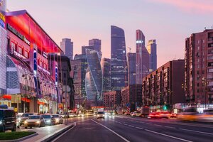 Kiyevskogo Vokzala Square, 2, Moscow: photo