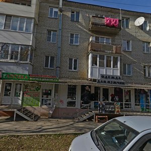 40 let Oktyabrya Avenue, 42 ، : صورة