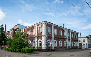 Бийск, Улица Валериана Куйбышева, 88: фото