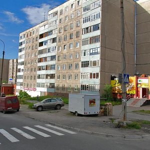 Мурманск, Скальная улица, 37: фото