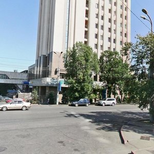 Gogol Street, 39, Almaty: photo