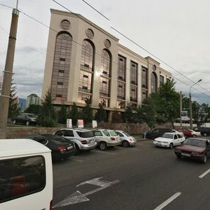Oraz Zhandosov Street, 98 ، ألماتي: صورة