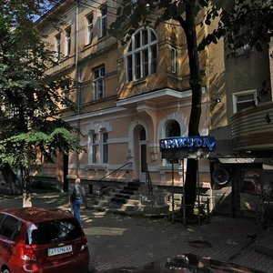 Ивано‑Франковск, Улица Михаила Грушевского, 38: фото