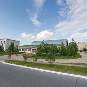Mira Avenue, 92, Noyabrsk: photo