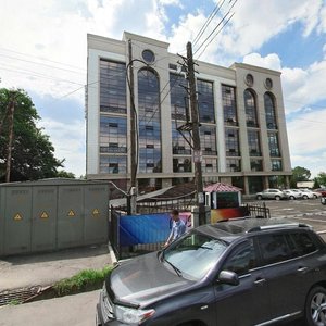 Zhandosov Street, 98, Almaty: photo