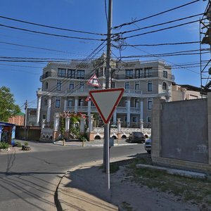 Vulytsia Kamanina, 16, Odesa: photo