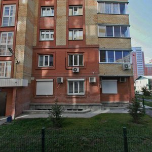 Sem'i Shamshinykh Street, 30, : foto