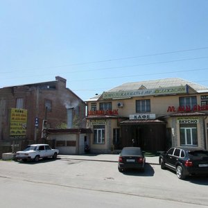 Malinovskogo Street, 13К/2, : foto