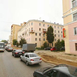 Khadi Taktasha Street, 115/1, Kazan: photo