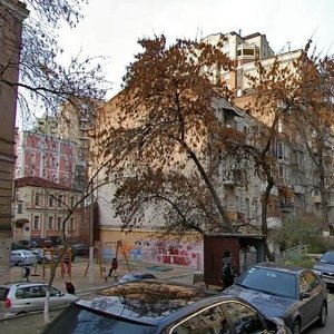 Ivana Franka Street, 12, Kyiv: photo