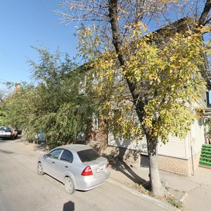 Астрахань, Улица Красная Набережная, 77: фото