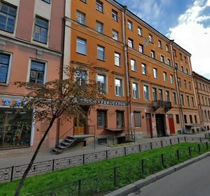 Mayakovskogo Street, 17, Saint Petersburg: photo