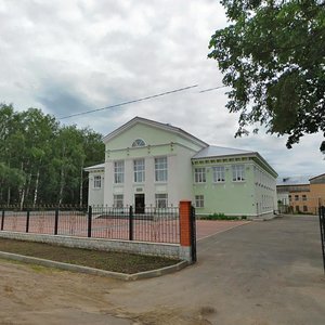 Ulitsa Pobedy, 10, : foto