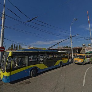 Краснодар, Улица Захарова, 1/1: фото