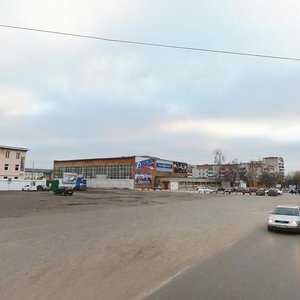 Дзержинск, Улица Урицкого, 3: фото