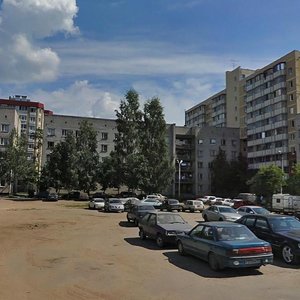 Molodyozhnaya ulitsa, 5, : foto