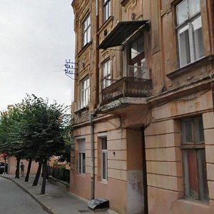 Ruska vulytsia, 14, Chernivtsi: photo