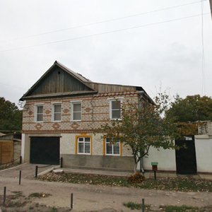 Krasnopiterskaya Street, 81, : foto