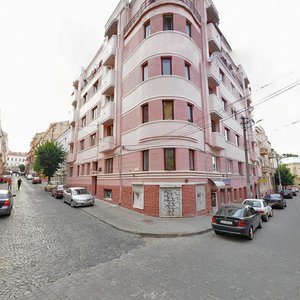 Vulytsia Dobroho, 15/10, Chernivtsi: photo