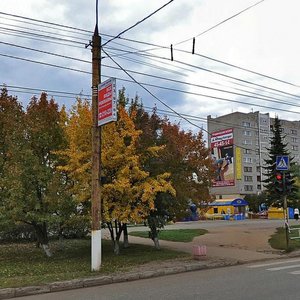 Vorovskogo Street, 100А, Kirov: photo