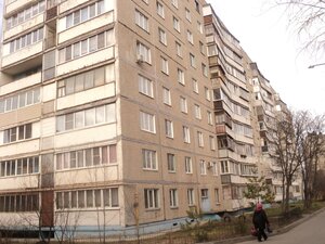 Leninskogo Komsomola Street, 44, : foto