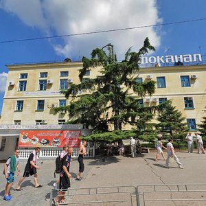 Admirala Oktyabrskogo Street, 4, Sevastopol: photo