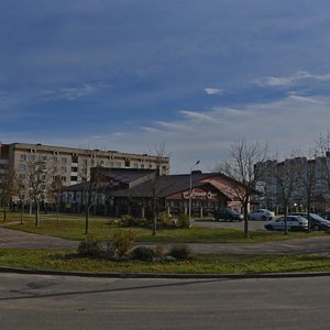 Минск, Улица Барамзиной, 15: фото