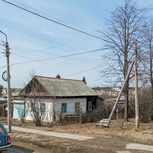 Верхняя Пышма, Улица 40 лет Октября, 27: фото