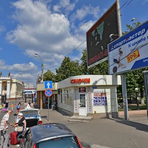 Chernyakhovsky Square, 1Е, Voronezh: photo