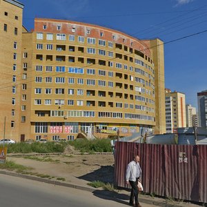Prospekt Komarova, 22к1, Omsk: photo