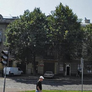 Львов, Улица Степана Бандеры, 85: фото