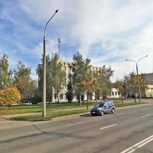 Mashynabudawnikow Street, 4, Minsk: photo