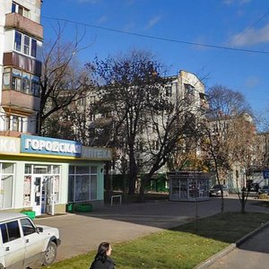 Москва, Улица Генерала Рычагова, 11: фото