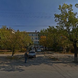 Волжский, Коммунистическая улица, 25: фото