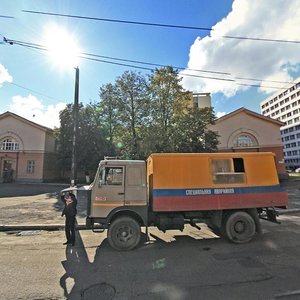 Kastrychnickaja Street, 12, Minsk: photo