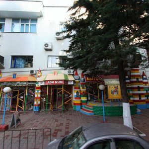 Navaginskaya Street, 7, Sochi: photo