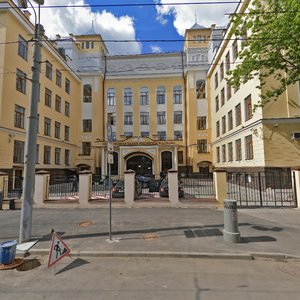 Miusskaya Square, 7с1, Moscow: photo