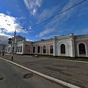 Podvoyskogo Square, 1, Yaroslavl: photo