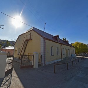 Волгоград, Улица Тельмана, 7: фото