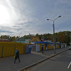 Karzhaniewskaga Street, 2 ، مينسك: صورة