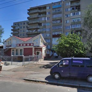 Prospekt Vidrodzhennia, 22А, Lutsk: photo