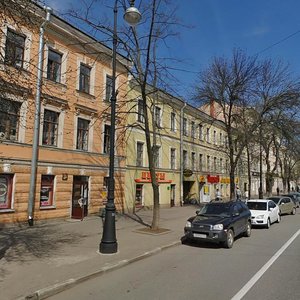 Lenina Avenue, 33, Kronstadt: photo