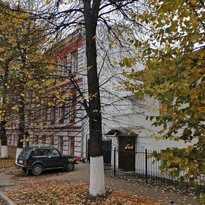 Maksimova Street, 8, : foto