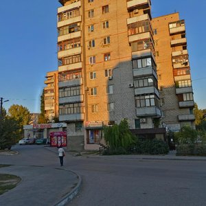 Ploshchad 40 let Stalingradskoy bitvy, 7, Volgograd Oblast: photo